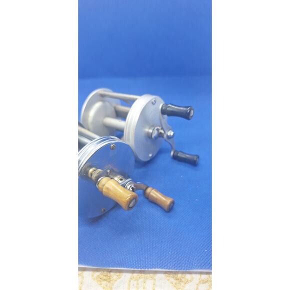 Pflueger Trusty No 1933 & Trump No 1943- Both Work! Vintage Fishing Equipment! - Picture 8 of 8